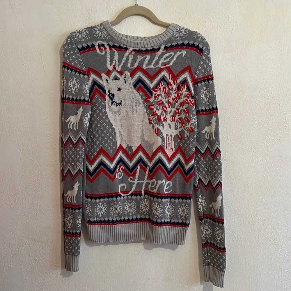 Game of Thrones “ Winter Is Here” Long Sleeve Crew Neck Knit Sweater Size S
